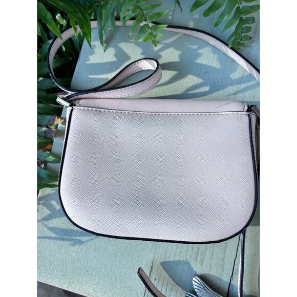 Kate Spade Laurel Way Carsen Women Crossbody Handbag Saffiano - Picture 4 of 6